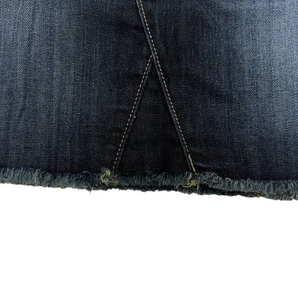 Gap Raw Edge Denim Skirt (8/29) - Picture 6 of 10